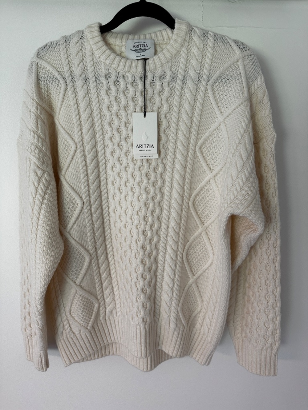NWT Aritzia Heritage Knit Merino Wool Cable Sweater S